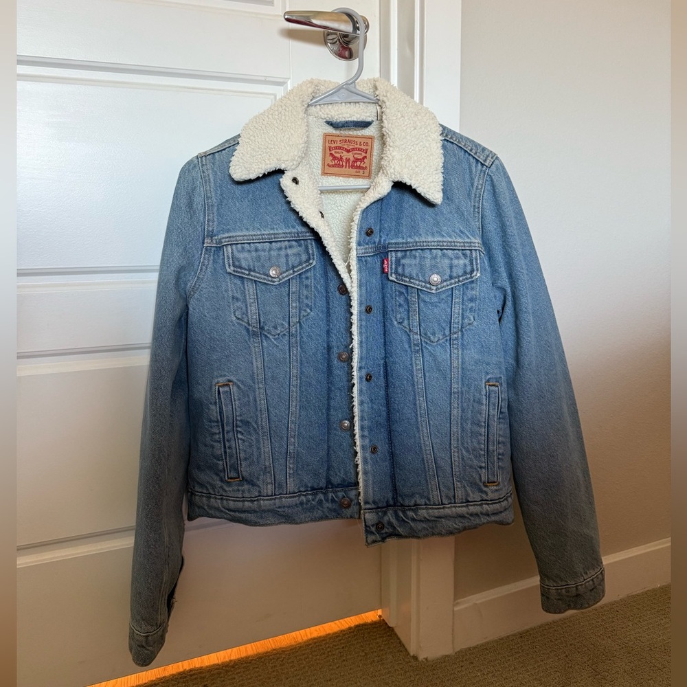 Levi Sherpa Jean Denim Jacket - Size Small
